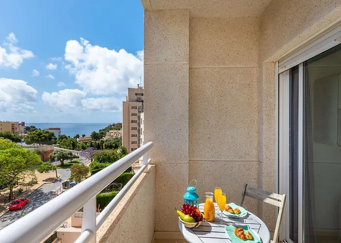 Happy - Plusholidays * Calpe