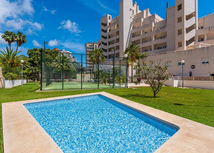 Happy - Plusholidays