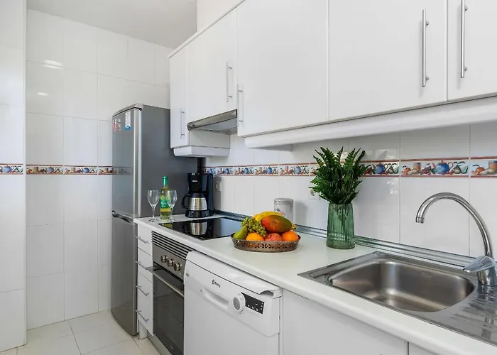 Apartment Happy - Plusholidays